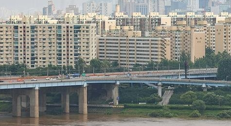 한강뷰 수십억 가치 무너뜨린다 소셜믹스 정책에 반발